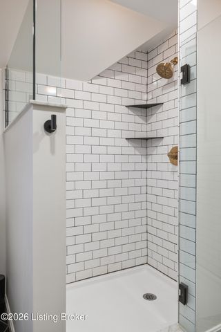 1820 Sherwood Ave 1, Louisville, KY 40205