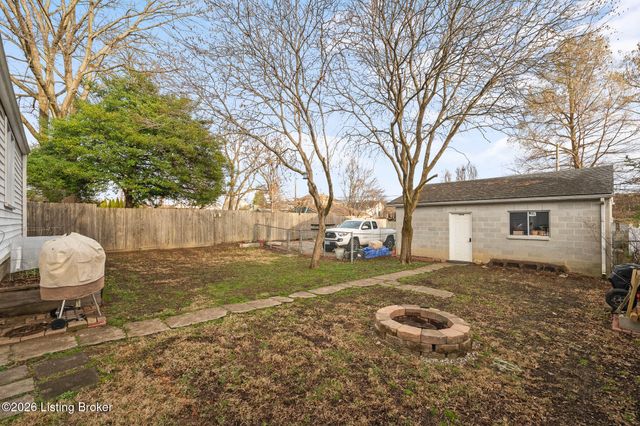 1820 Sherwood Ave 1, Louisville, KY 40205