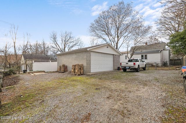 1820 Sherwood Ave 1, Louisville, KY 40205