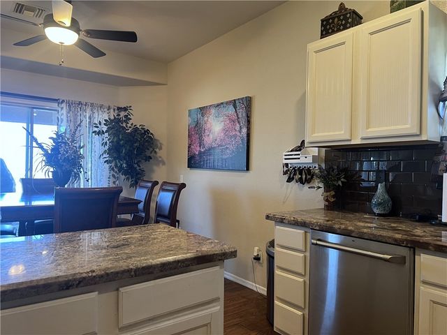 1585 Pettibone Drive, Bullhead City, AZ 86442