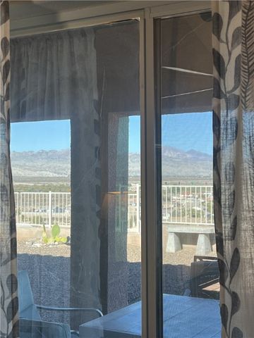 1585 Pettibone Drive, Bullhead City, AZ 86442