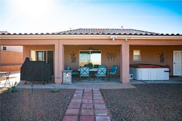 1585 Pettibone Drive, Bullhead City, AZ 86442