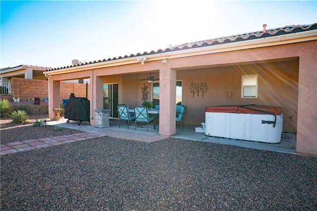 1585 Pettibone Drive, Bullhead City, AZ 86442