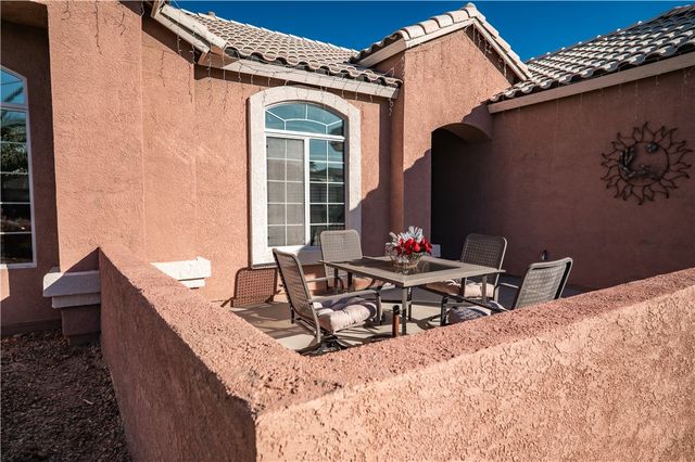 1585 Pettibone Drive, Bullhead City, AZ 86442