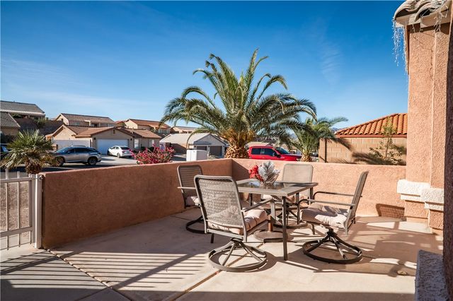 1585 Pettibone Drive, Bullhead City, AZ 86442