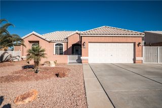 1585 Pettibone Drive, Bullhead City, AZ 86442