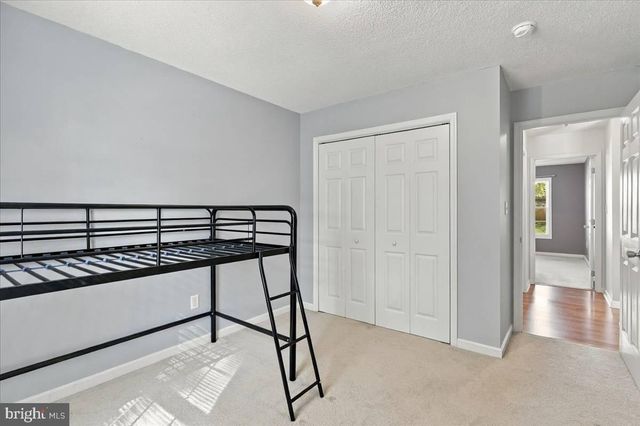 366 CLOSE DR, Martinsburg, WV 25404