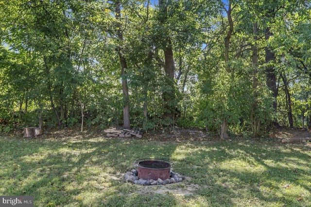 366 CLOSE DR, Martinsburg, WV 25404