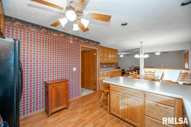 2229 MICHELLE Court, Bartonville, IL 61607