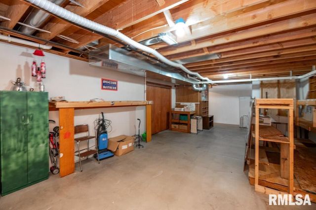 2229 MICHELLE Court, Bartonville, IL 61607