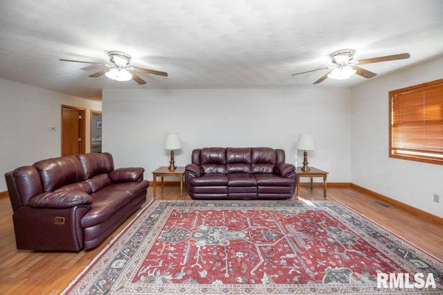 2229 MICHELLE Court, Bartonville, IL 61607