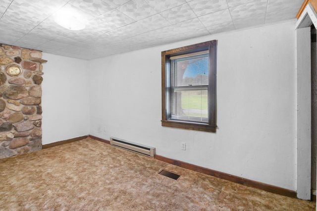 6909 Townline ROAD, West Bend, WI 53090