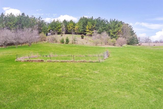 6909 Townline ROAD, West Bend, WI 53090