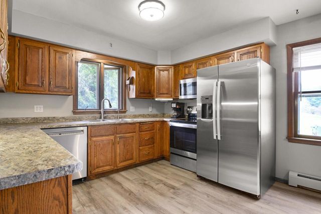 6909 Townline ROAD, West Bend, WI 53090