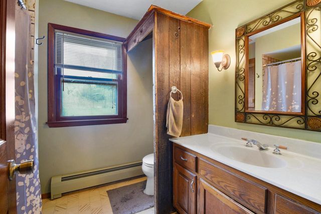 6909 Townline ROAD, West Bend, WI 53090