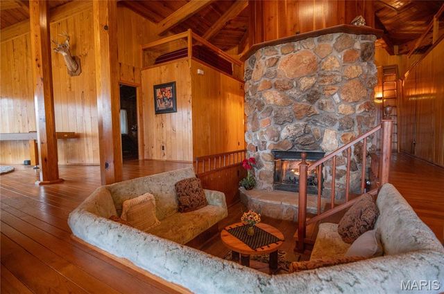 64 Trails End Lane, Doniphan, MO 63935