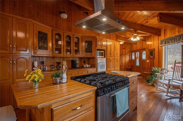 64 Trails End Lane, Doniphan, MO 63935