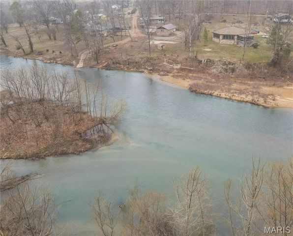 64 Trails End Lane, Doniphan, MO 63935