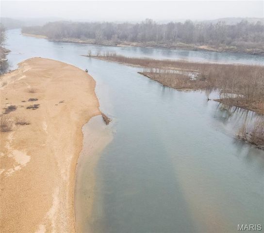 64 Trails End Lane, Doniphan, MO 63935