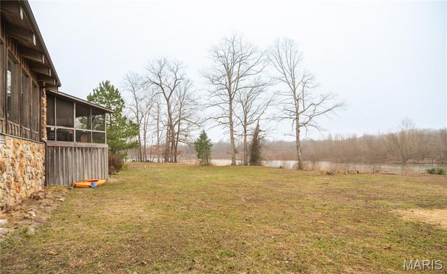 64 Trails End Lane, Doniphan, MO 63935