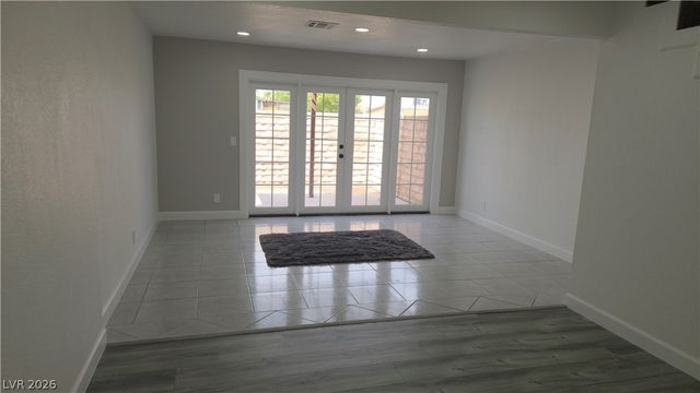 2373 Cardiff Lane B, Las Vegas, NV 89108