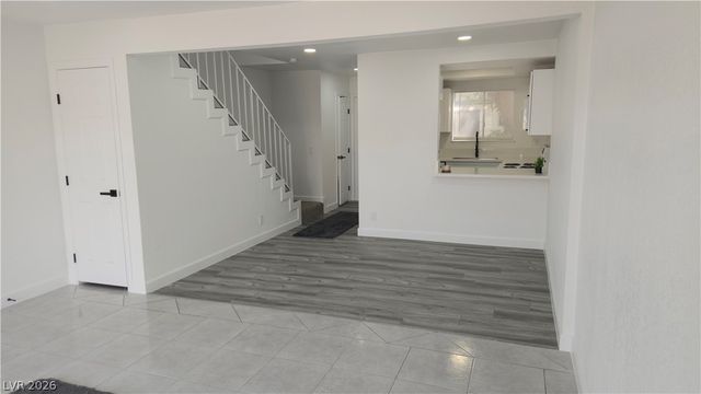 2373 Cardiff Lane B, Las Vegas, NV 89108
