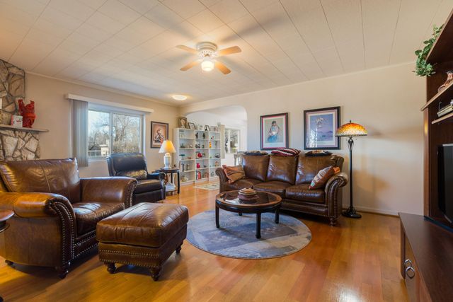 316 Homeland Road NW, Albuquerque, NM 87114