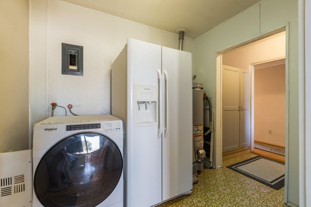 316 Homeland Road NW, Albuquerque, NM 87114