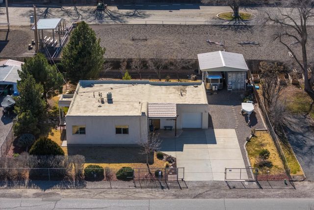 316 Homeland Road NW, Albuquerque, NM 87114