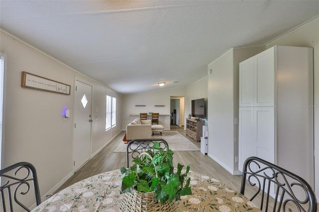6105 NARON LANE, Plant City, FL 33565