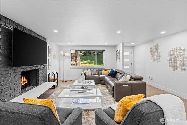 6702 75th Street W, Lakewood, WA 98499
