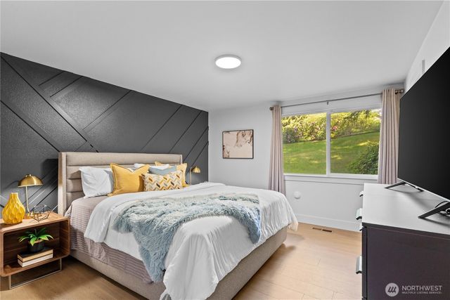 6702 75th Street W, Lakewood, WA 98499