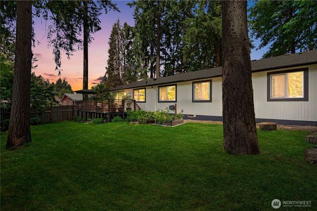 6702 75th Street W, Lakewood, WA 98499