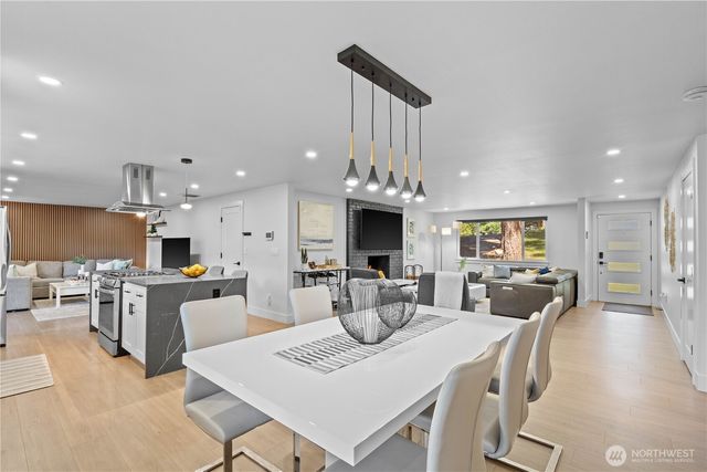 6702 75th Street W, Lakewood, WA 98499