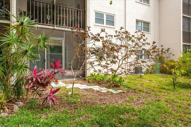 845 MAPLE COURT 103, Dunedin, FL 34698