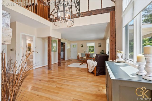 1293 Burns Road, Milford Charter Township, MI 48381