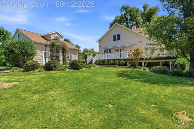 1293 Burns Road, Milford Charter Township, MI 48381