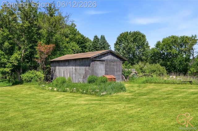 1293 Burns Road, Milford Charter Township, MI 48381