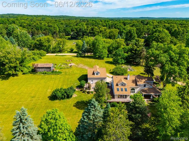 1293 Burns Road, Milford Charter Township, MI 48381