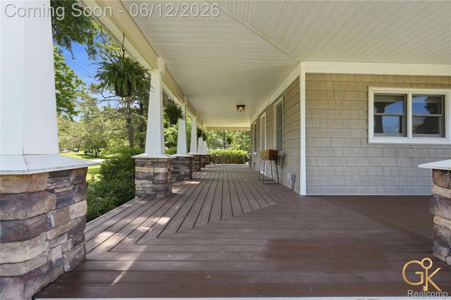1293 Burns Road, Milford Charter Township, MI 48381