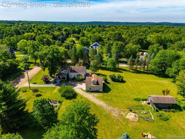 1293 Burns Road, Milford Charter Township, MI 48381
