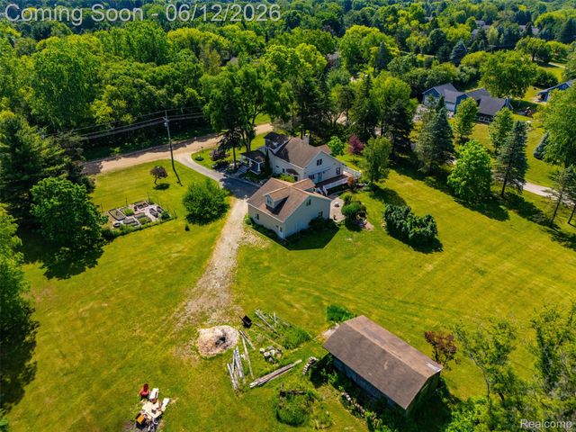 1293 Burns Road, Milford Charter Township, MI 48381