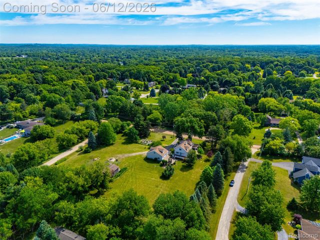 1293 Burns Road, Milford Charter Township, MI 48381