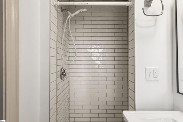 1 Alpine Drive, Taylors, SC 29687