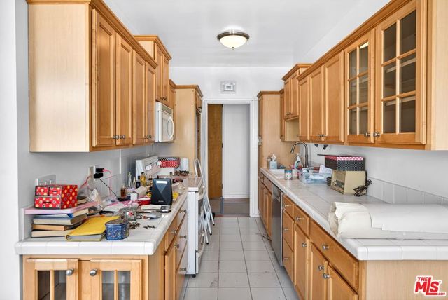 901 10th Street 307, Santa Monica, CA 90403