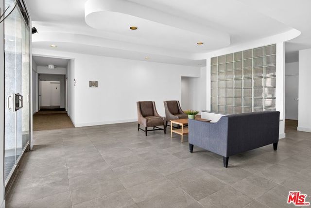 901 10th Street 307, Santa Monica, CA 90403