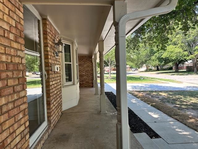9074 W Harvest Court, Wichita, KS 67212