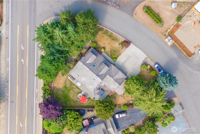 22015 SE 244th Place, Maple Valley, WA 98038