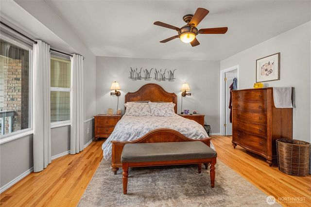 22015 SE 244th Place, Maple Valley, WA 98038