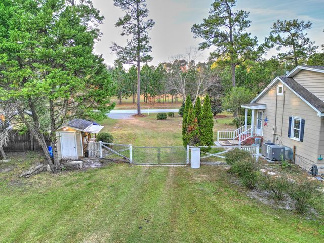 1726 Ranger Drive, Cross, SC 29436